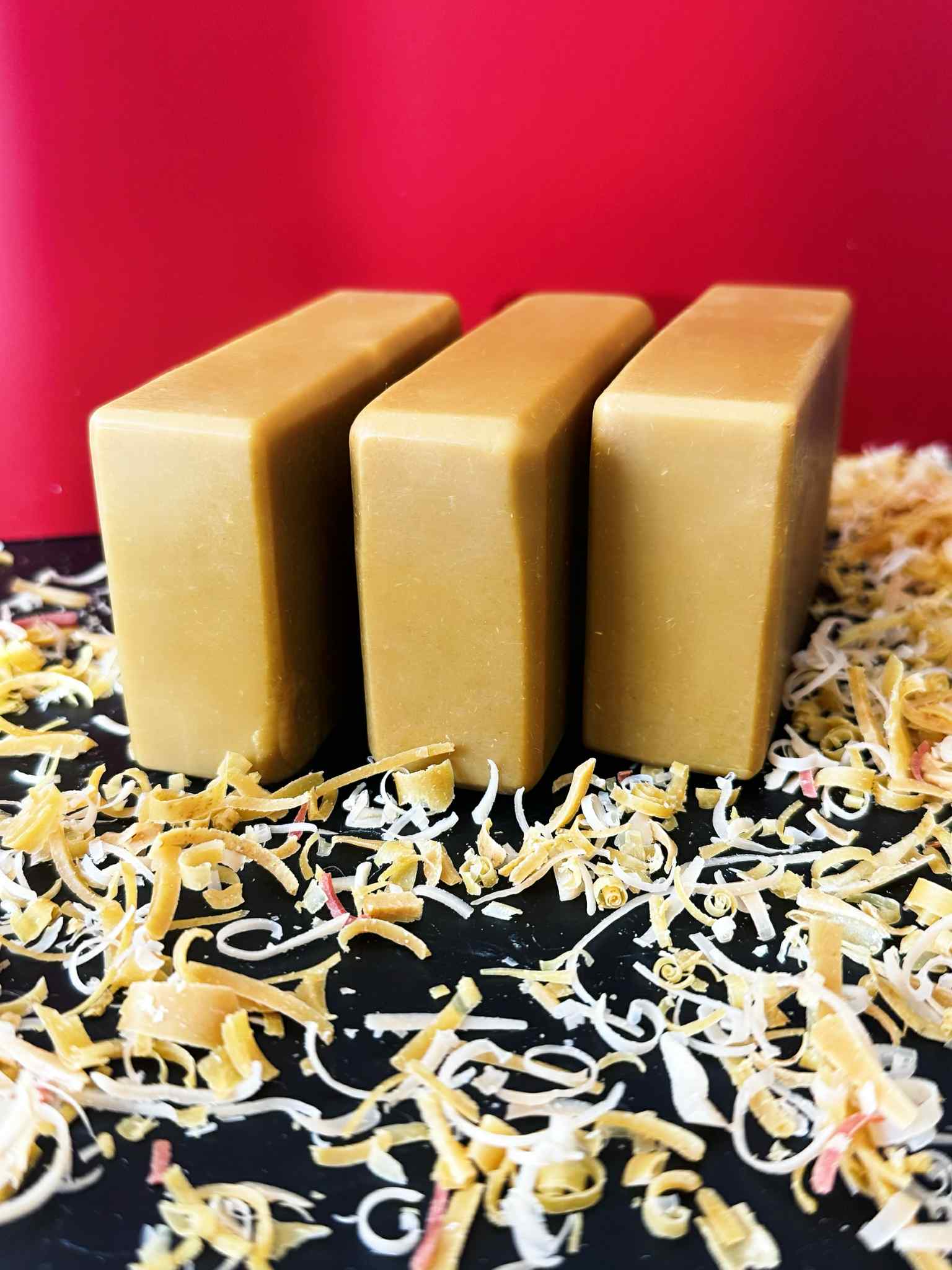 Dark Turmeric Soap w/ Kojic Acid & Vit. C