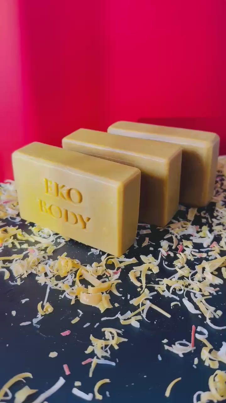 Dark Turmeric Soap w/ Kojic Acid & Vit. C